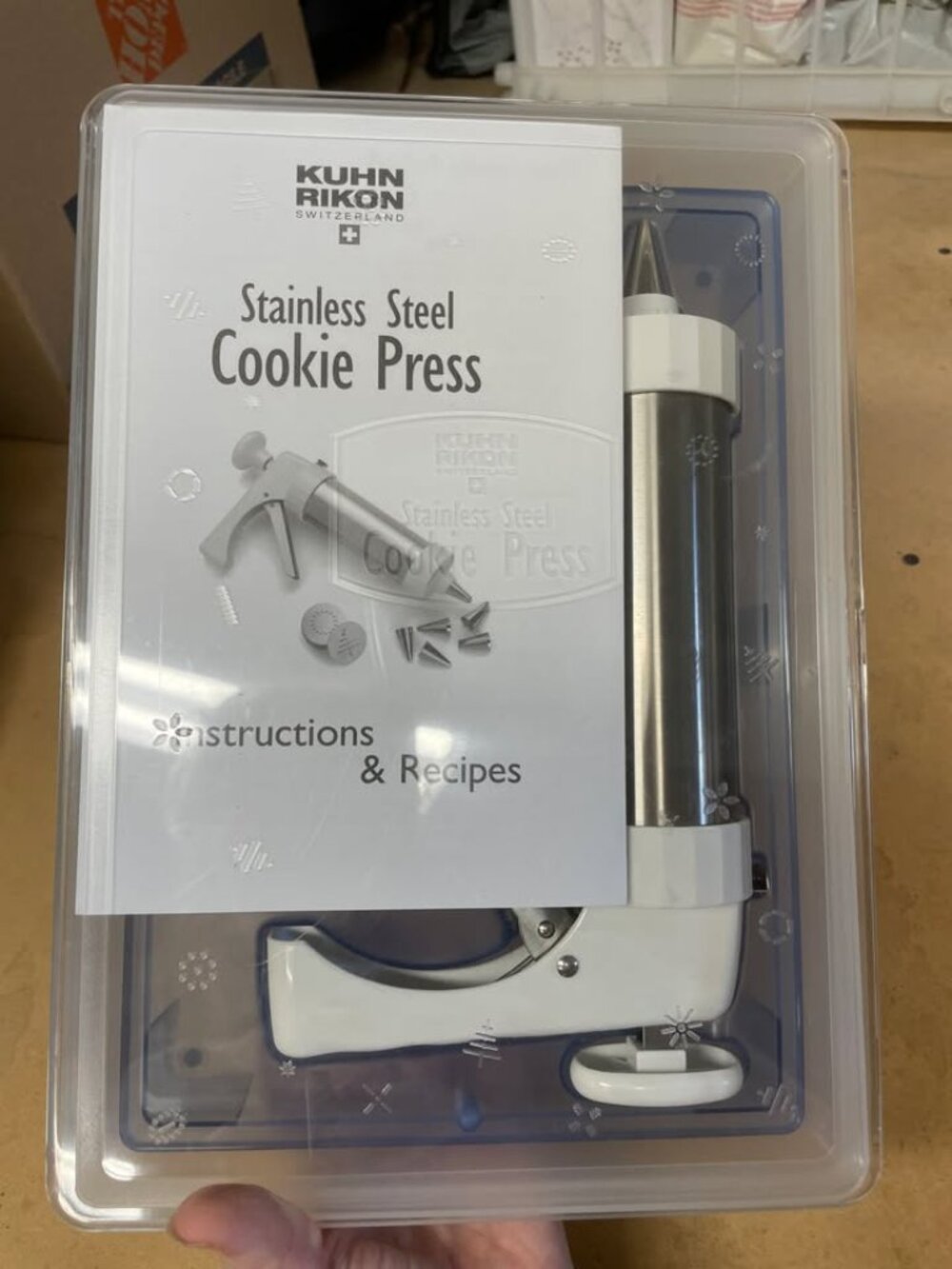 New William Sonoma Kuhn Rikon Stainless Steel Cookie Press Set w/Case & Recipes